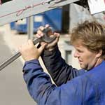 schlosser montieren 150